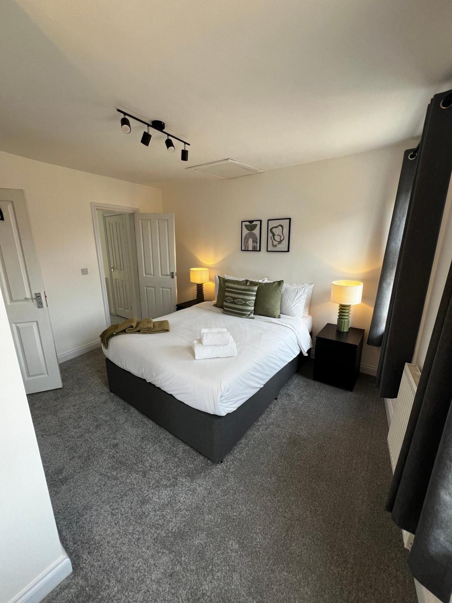 Central Chic 3 Bed, Great Location Winchester Exterior foto